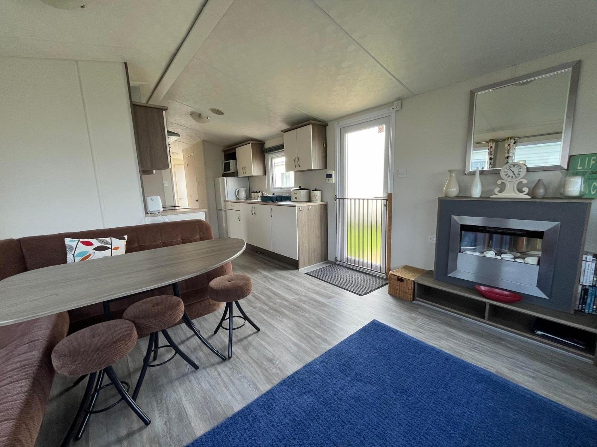 Ormesby 8, Haven Holiday Park, Caister - Four Bedroom, Sleeps 8, Pets Welcome - 2 Minutes From The Beach! Great Yarmouth Dış mekan fotoğraf